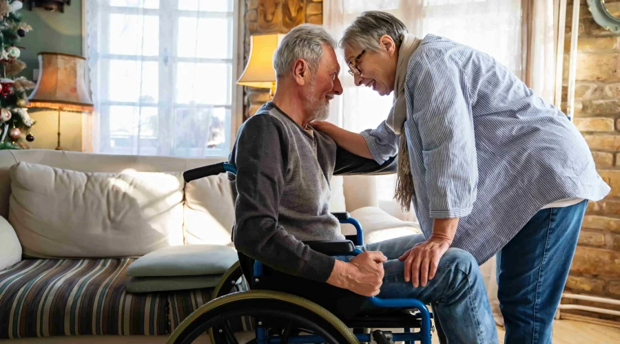 Seguridad en el hogar para las personas mayores: medidas imprescindibles