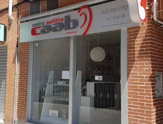 Caab centro auditivo para personas mayores